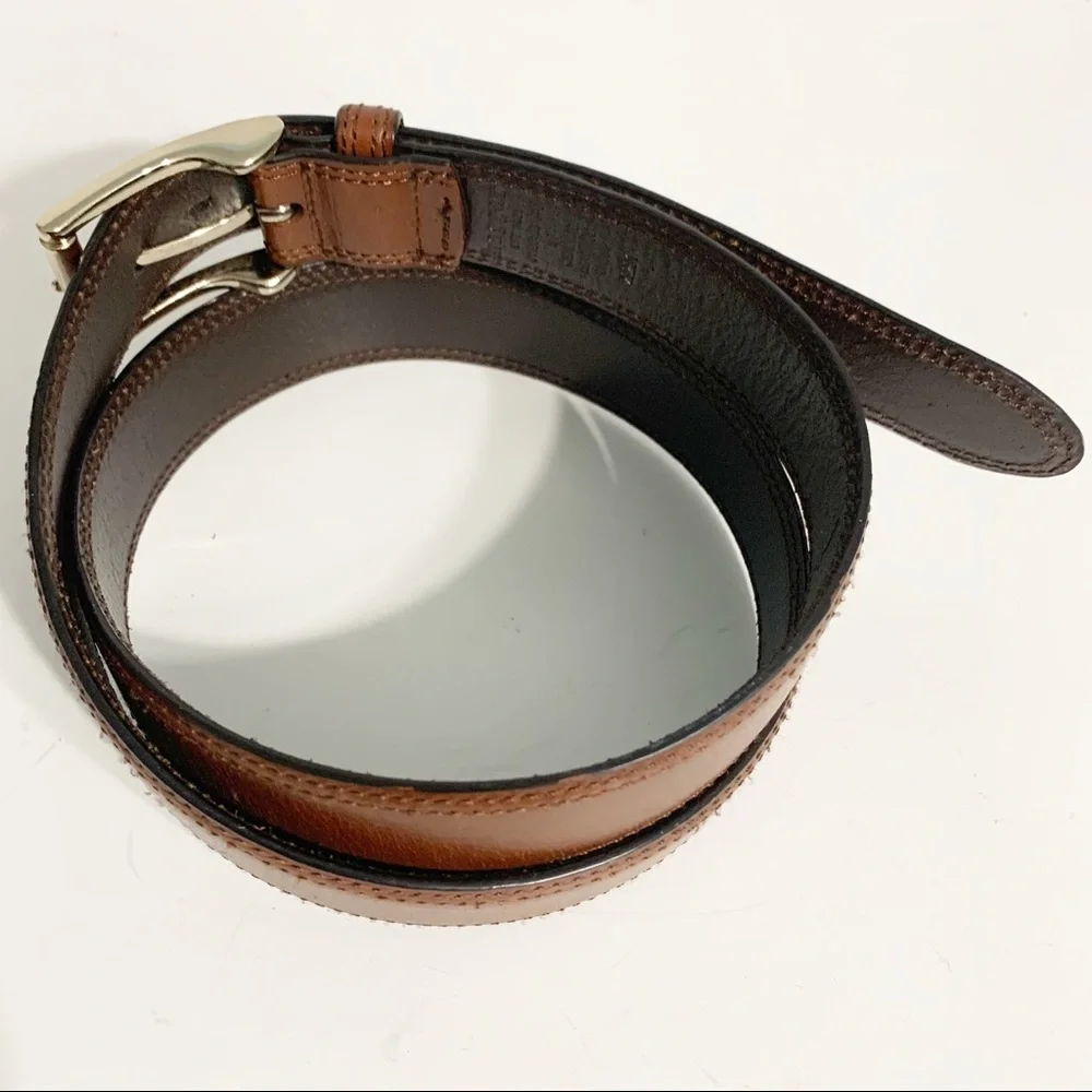 Haggar Smooth Leather Belt Gold Toned Hardware Square Belt Buckle Size 38 🤎💛